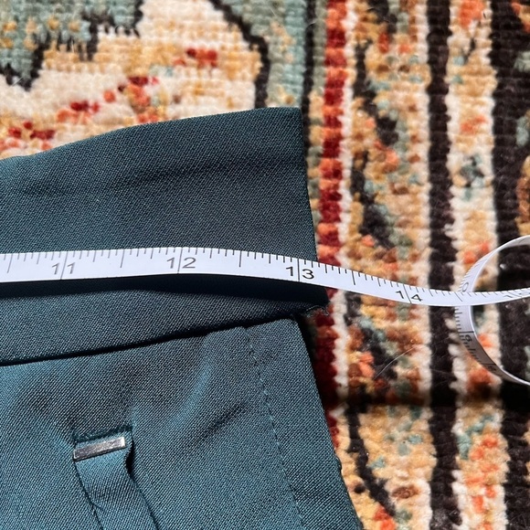 H&M High Waist Shorts - Picture 5 of 7